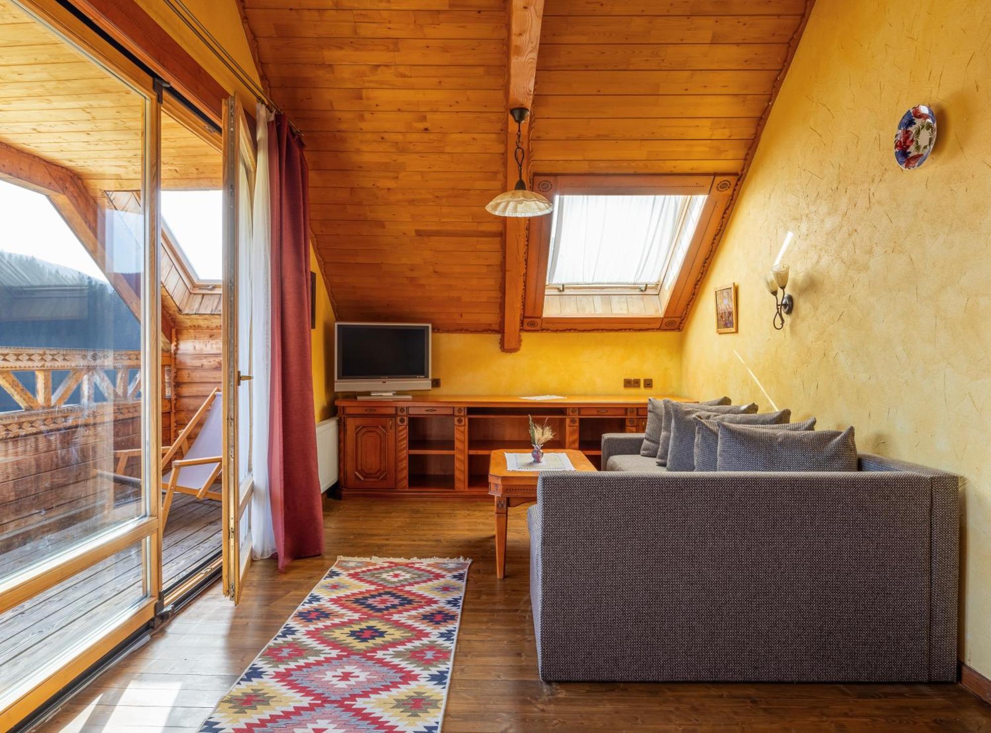 Koruna Tatariv Chambre photo